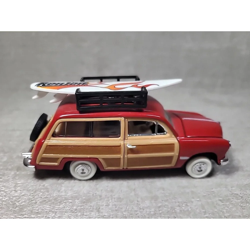 2 - 1949 Ford Woody Wagon Diecast Car 1:38 Scale SS 5737 RonJon Surf Red & Black